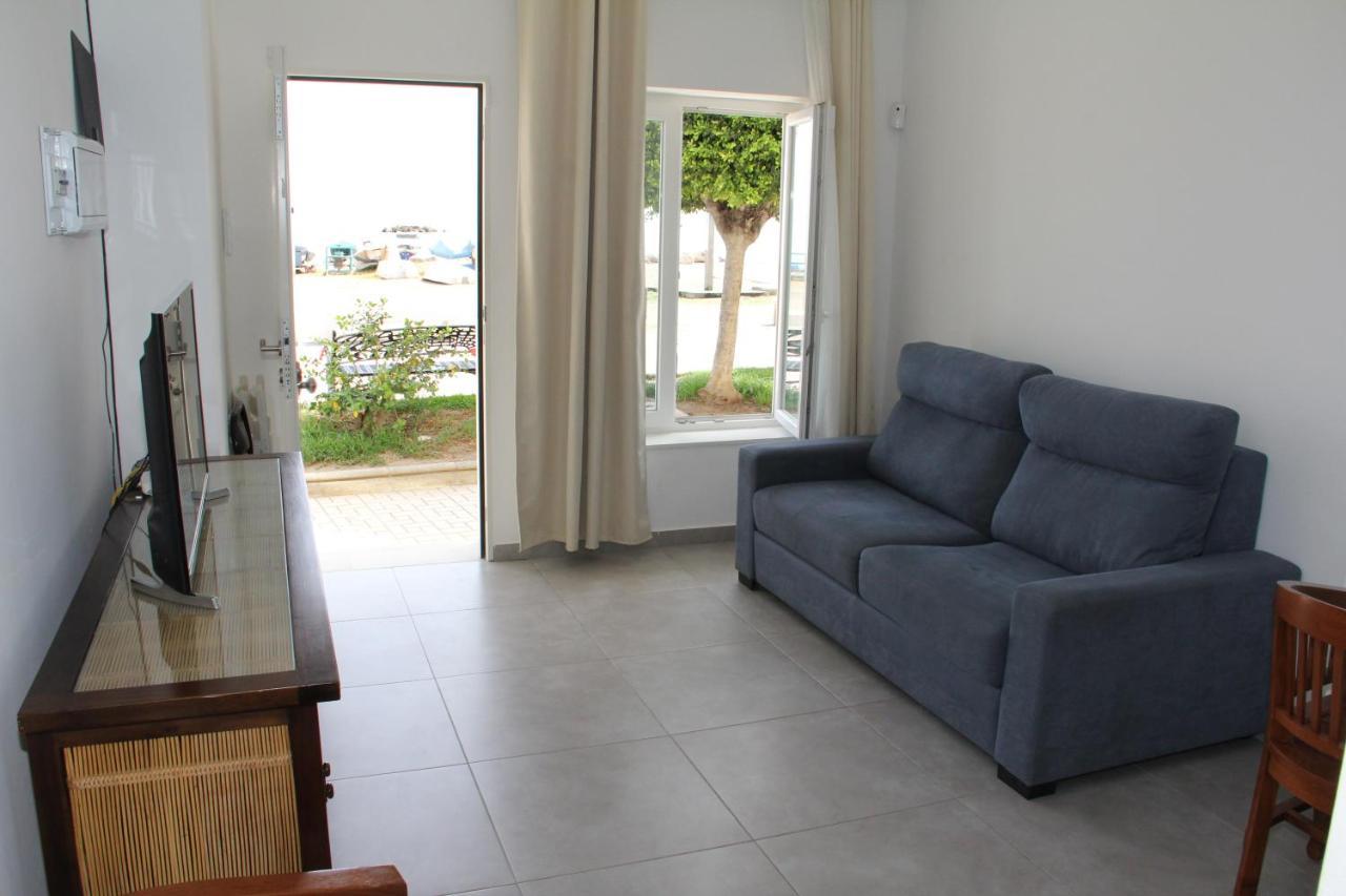 Estudios Tisifone La Cala Del Moral Buitenkant foto