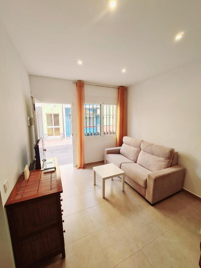 Estudios Tisifone La Cala Del Moral Buitenkant foto
